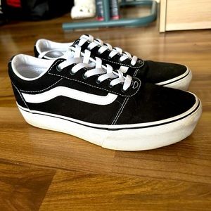 Platform Vans women’s shoes
